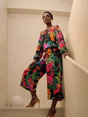 Joseph Ribkoff Tropical Off-Shoulder Blouse – Vibrant Floral – Size 10